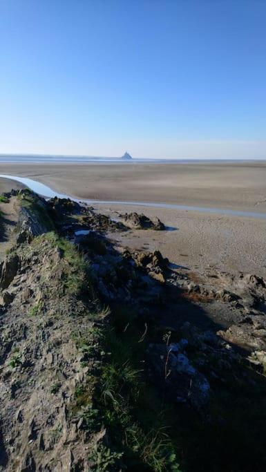 Gite La Mer, A La Campagne En Normandie, Proche Du Mont St Michel Lolif Bagian luar foto